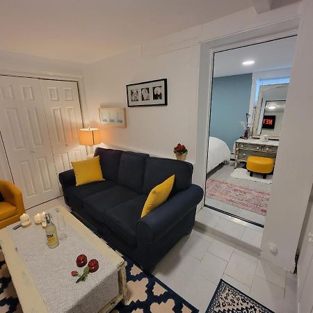 Comfy And Chic Boston Apartment! Free Parking Luaran gambar