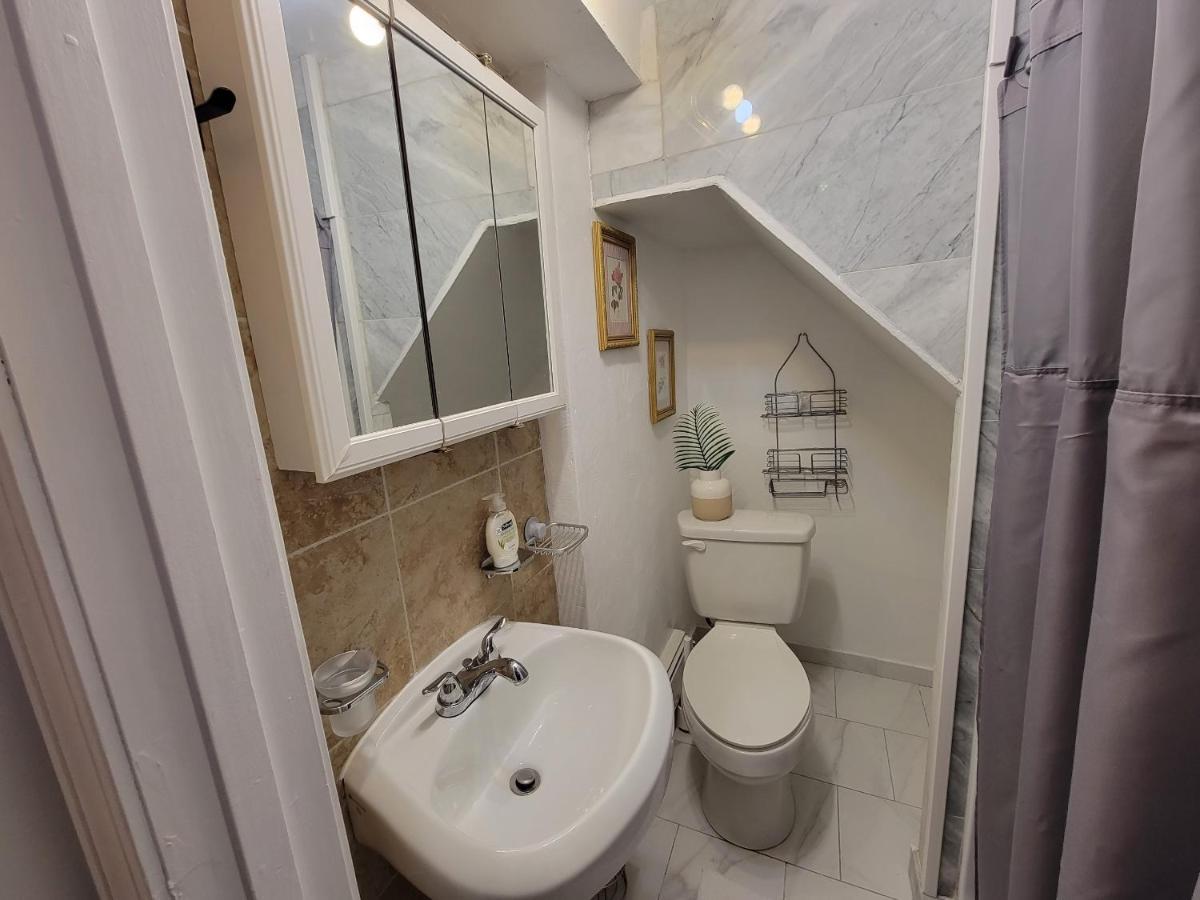Comfy And Chic Boston Apartment! Free Parking Luaran gambar