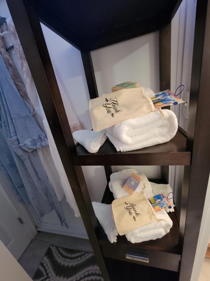 Comfy And Chic Boston Apartment! Free Parking Luaran gambar